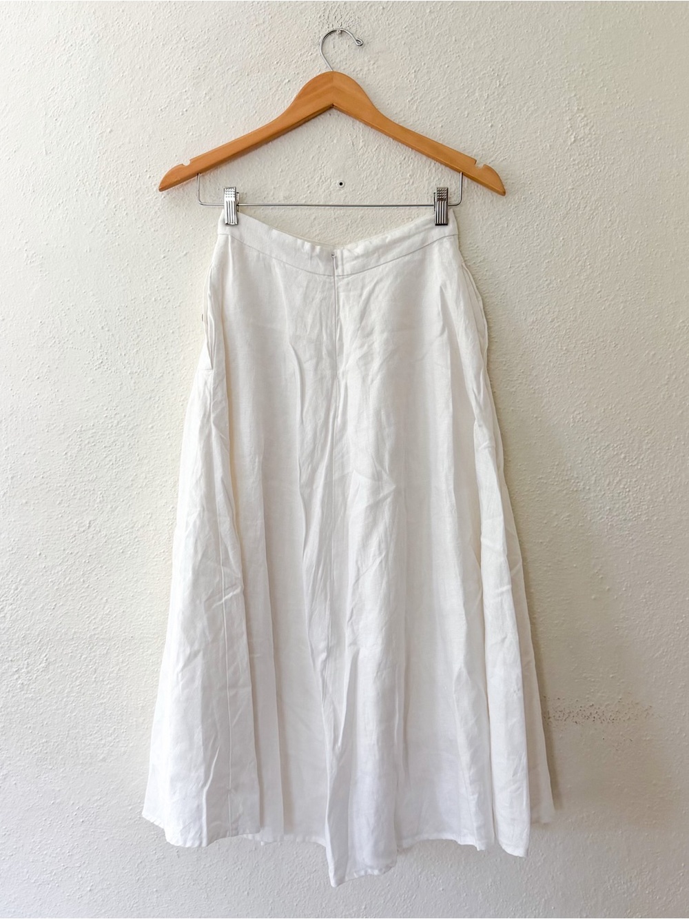 Reformation 100% Linen Button Side Pocket Maxi Skirt - Picture 3 of 9